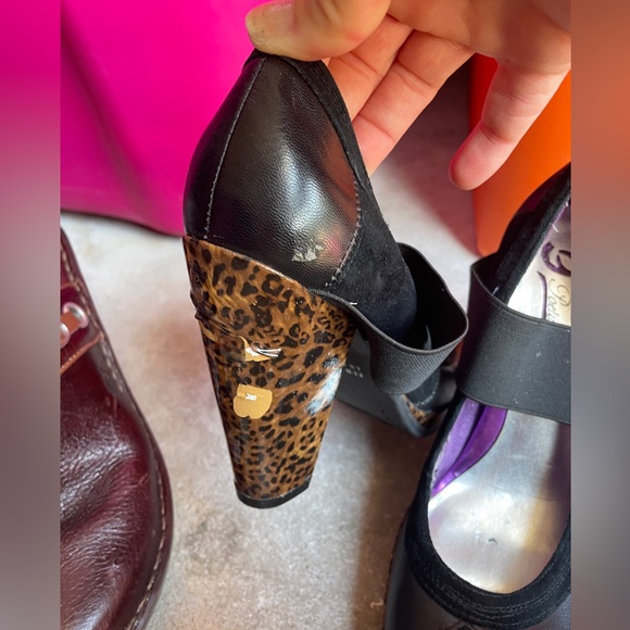 Lots of shoes clothes handbags - Picture 2 of 16